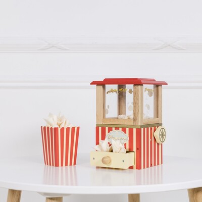 TV318-popcorn-machine-laid-out-on-table.jpg
