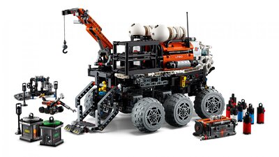 LEGO_42180_WEB_SEC03_NOBG.jpg
