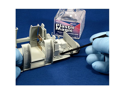 plastic-magic-glue-brush-pack.jpg