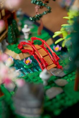 LEGO_10315_alt6.jpg