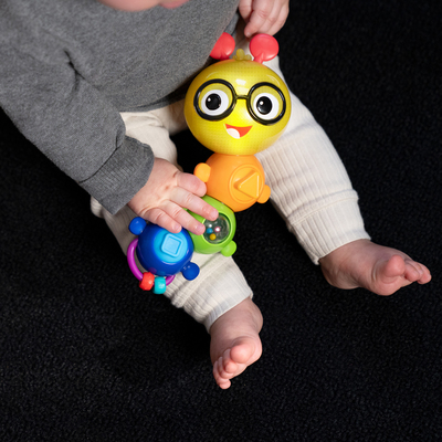 AGS/16828-4/16828_BE_Toy_LS_crop_0828.jpg