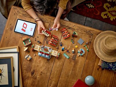 LEGO_75638_Lifestyle_vbuild_en-gb.jpg