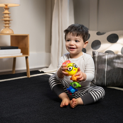 AGS/16828-4/16828_BE_Toy_LS_crop_0909.jpg