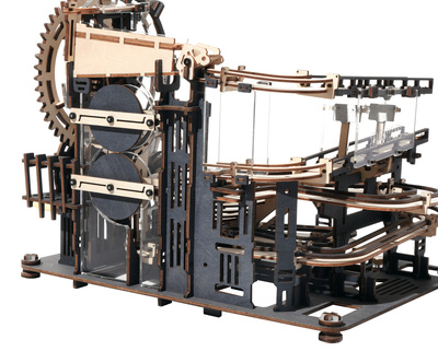lga01_3.marblerun.jpg