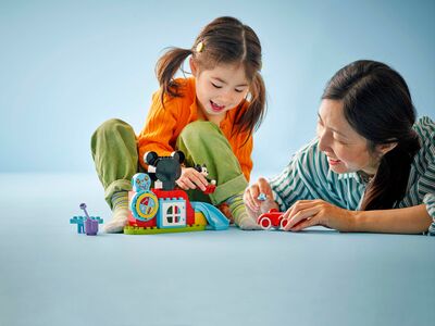 LEGO_10454_Lifestyle_cons.jpg