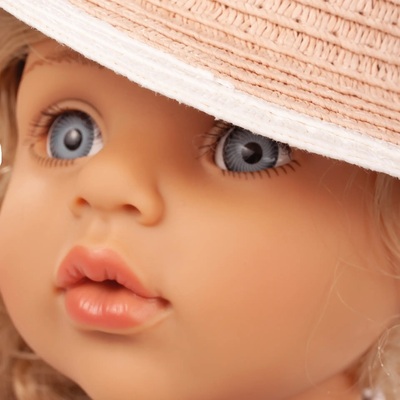 2566503-happy-kidz-greta-multigelenkstehpuppe-goetz-portrait-hut.jpg