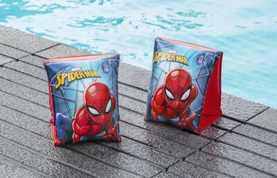 nafukovacie-rukavniky-spiderman-23x15-cm.jpg