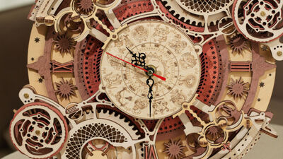 lc601_1.clock.jpg
