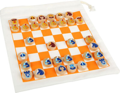12021_legler_small_foot_schach_im_beutel_fsc_a.jpg