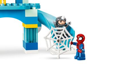 LEGO_10464_WEB_SEC02_NOBG.jpg