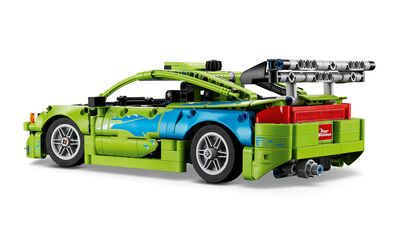 LEGO_42229_WEB_SEC02_NOBG.jpg