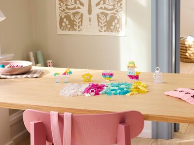LEGO_11040_Lifestyle_Envr.jpg