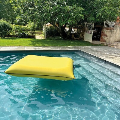 56794vert-pouf-geant-vert (4).jpg
