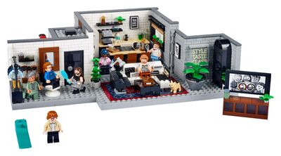 LEGO_10291.jpg
