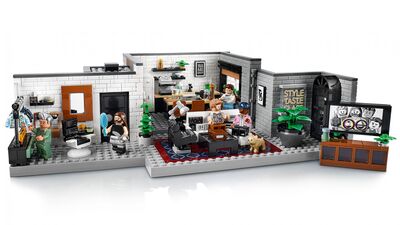 LEGO_10291_alt2.jpg