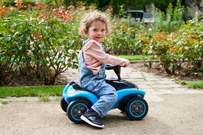 big-bobby-car-next-blue-800056234-en_04.jpg