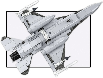 5914-f-16d-fighting-falcon-feature-2.jpg