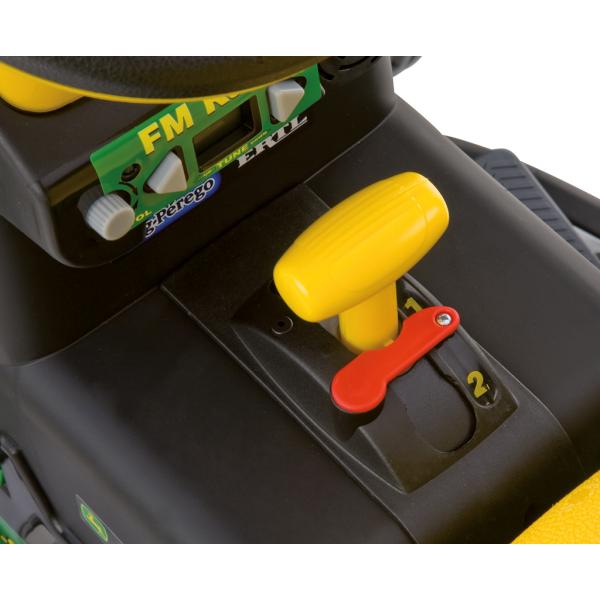 Peg Perego John Deere Ground Force s vlečkou 12V - 330W - AKCE (obrázek 4)