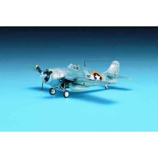 Model Kit letadlo 12451 – F4F-4 (1:72)