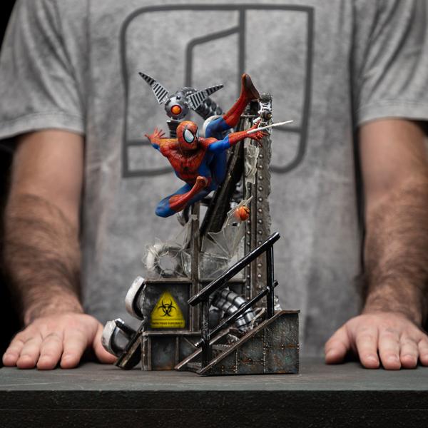 Iron Studios Marvel Comics - Spider-Man (10th Anniversary) Art Scale 1/10 (obrázek 4)