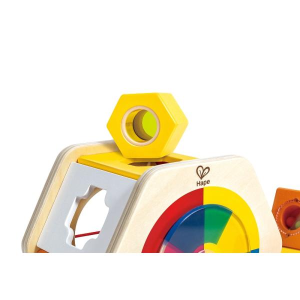 Hape Dřevěná vkládačka s geometrickými tvary (obrázek 5)