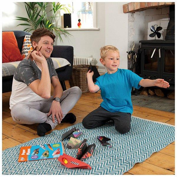 Papírová letadla (obrázek 3)