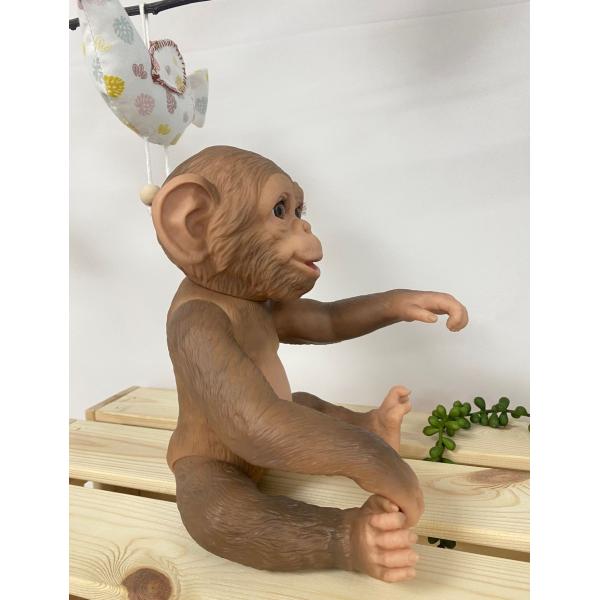 Guca 990 REBORN OPIČKA - realistická opička bábätko s celovinylovým telom - 32 cm (obrázek 7)