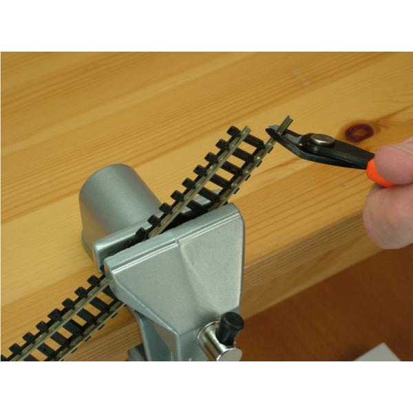 Modelcraft mikro svěrák 50mm (obrázek 3)