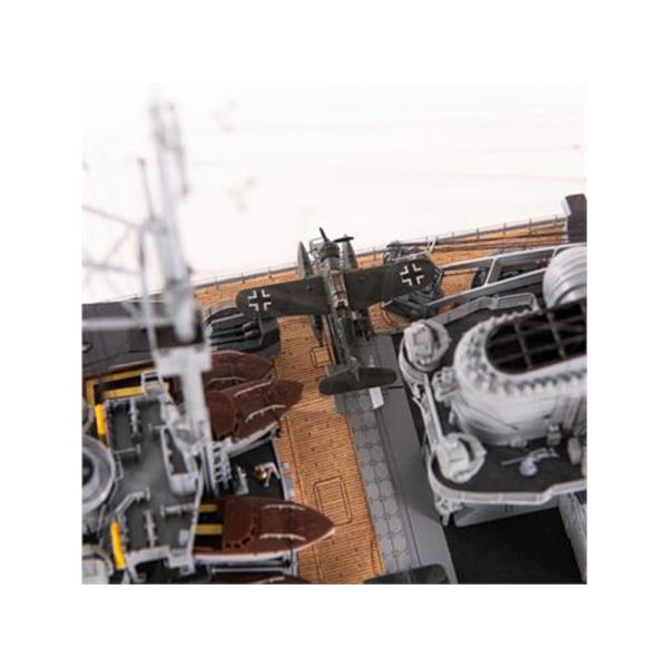 AMATI Bismarck 1939 1:200 kit (obrázek 7)