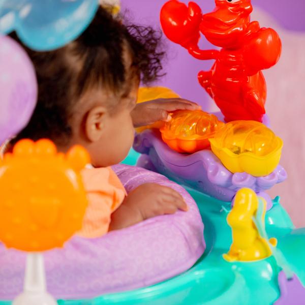DISNEY BABY Skákadlo THE LITTLE MERMAID Sea of Activities™ (obrázek 9)
