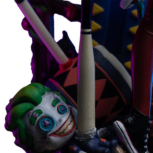 Iron Studios DC Comics - Harley Quinn Deluxe - Gotham City Sirens Socha Art Scale 1/10 (obrázek 4)