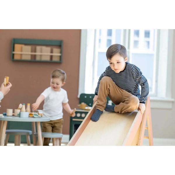 Flexa Dřevěná Hrací sestava se skluzavkou pro děti červená Play