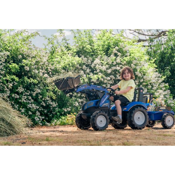 Falk Šlapací traktor 3090M New Holland T8 s nakladačem a vlečkou (obrázek 3)