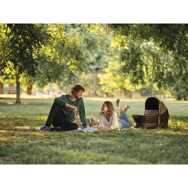 CHICCO Vanička ke kočárku Mysa - Black Satin (obrázek 6)