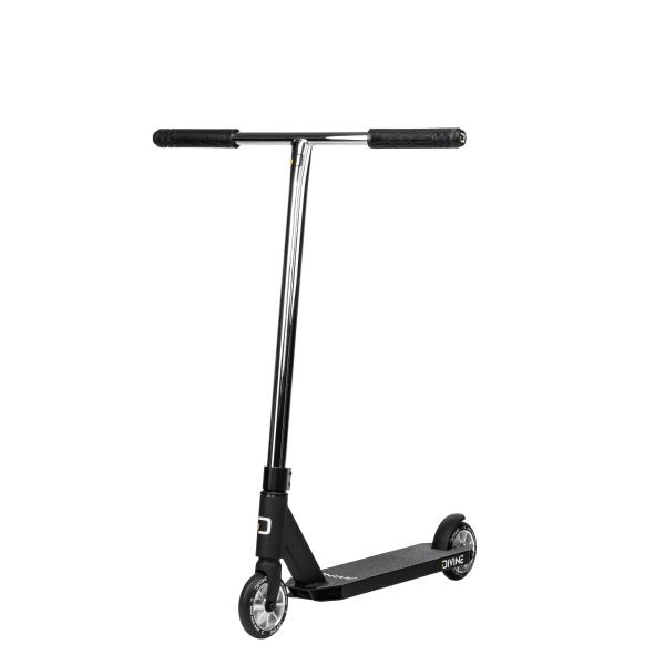 Koloběžka park Divine Godie stříbrná