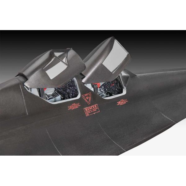 Plastic ModelKit letadlo 03751 - Lockheed SR-71B Blackbird (1:48) (obrázek 6)