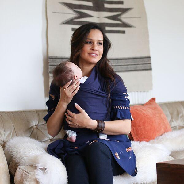 Nosič dětí / šátek Boba Wrap - Navy Blue (obrázek 3)