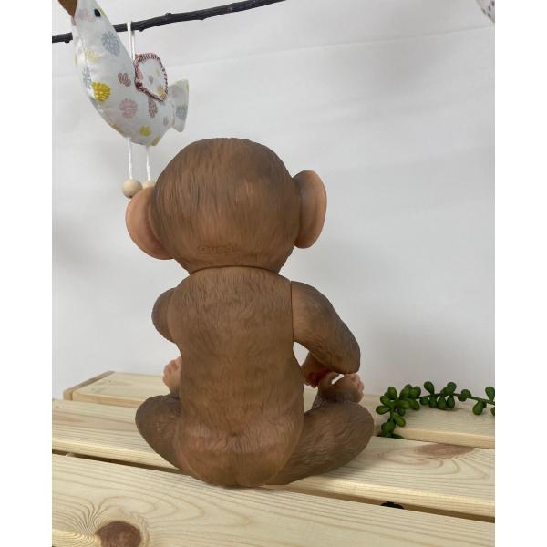 Guca 992 REBORN OPIČKA - realistická opička miminko s celovinylovým tělem - 32 cm (obrázek 6)