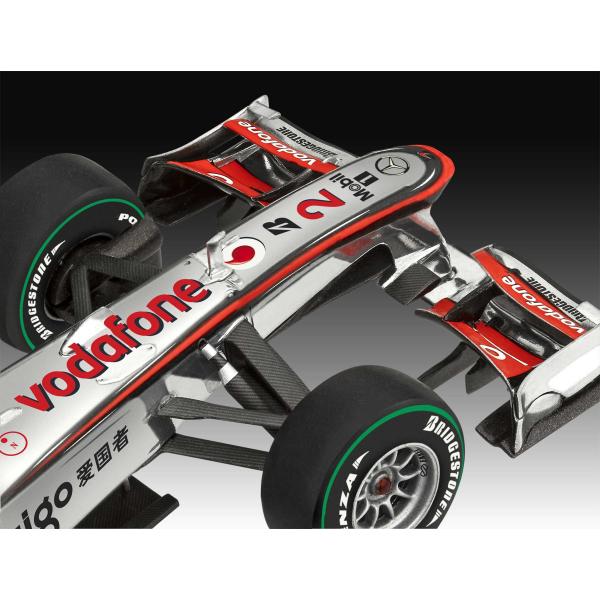 Plastic ModelKit auto 07096 – Vodafone McLaren Mercedes MP4-25 „L.Hamilton“ (1:24)