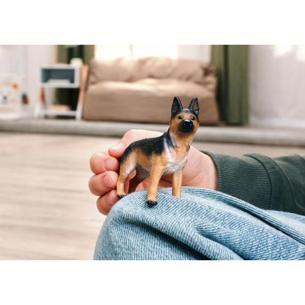 Schleich Fena německého ovčáka (obrázek 6)