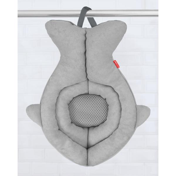 SKIP HOP Podložka do koupele froté Moby Grey 0-6m (obrázek 4)
