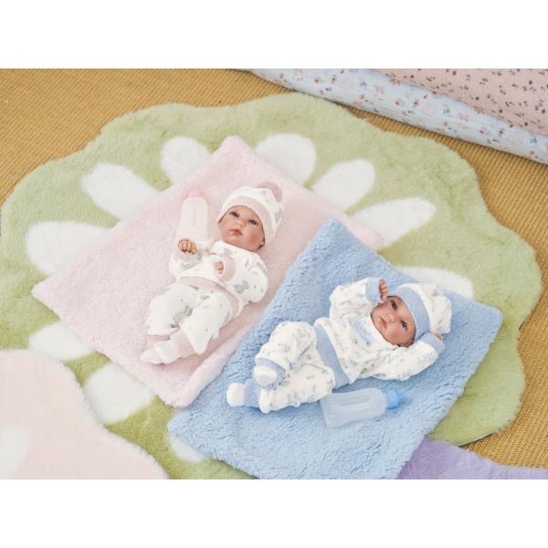 Llorens 63510 NEW BORN HOLČIČKA - realistická panenka miminko s celovinylovým tělem (obrázek 6)