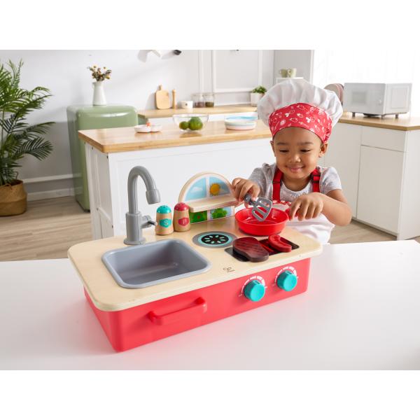Hape Mini kuchyňka pro malé šéfkuchaře (obrázek 8)