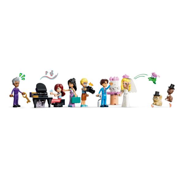 LEGO® Friends 42704 Grandhotel v městečku Heartlake (obrázek 6)