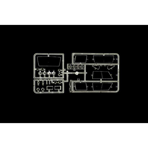 Model Kit auto 93661 – Range Rover Policie (1:24)