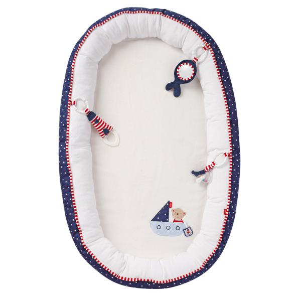 Baby Fehn Hnízdo, Ocean club