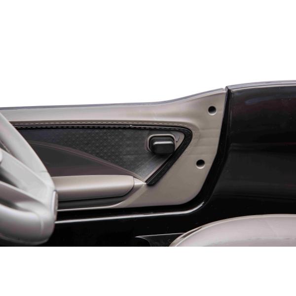 Elektrické autíčko Bentley Bacalar 12V, černé, Dveře otevírající se nahoru, 2.4 GHz dálkové (obrázek 8)