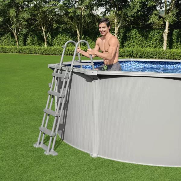 Bestway Bezpečnostní žebřík Flowclear 1.22m (obrázek 8)