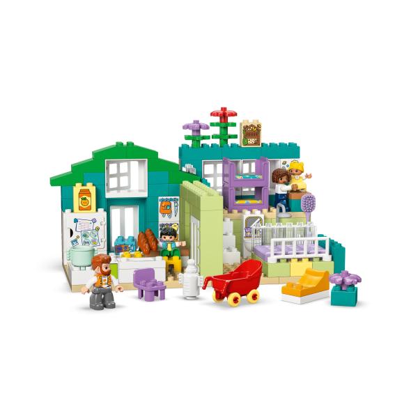 LEGO® DUPLO® 10470 Moderní rodinný dům 3 v 1 s figurkami (obrázek 4)