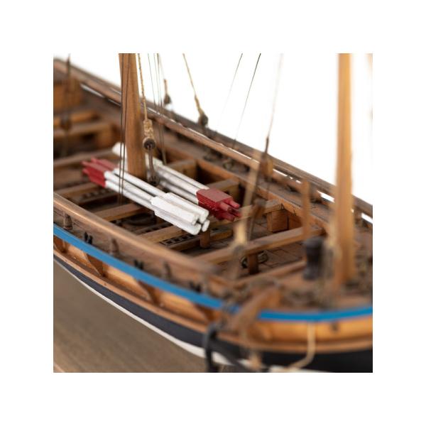 AMATI Švédská válečná loď 1775 1:35 kit (obrázek 6)